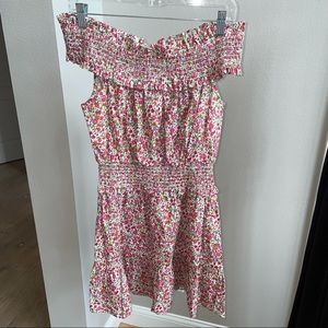 NWT These Three boutique floral dress